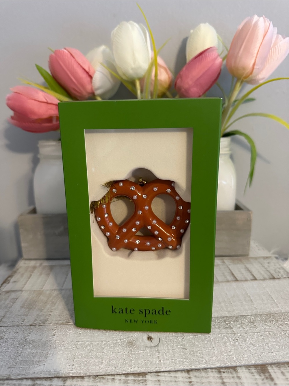 Nwt Kate spade Lenox pretzel ornament